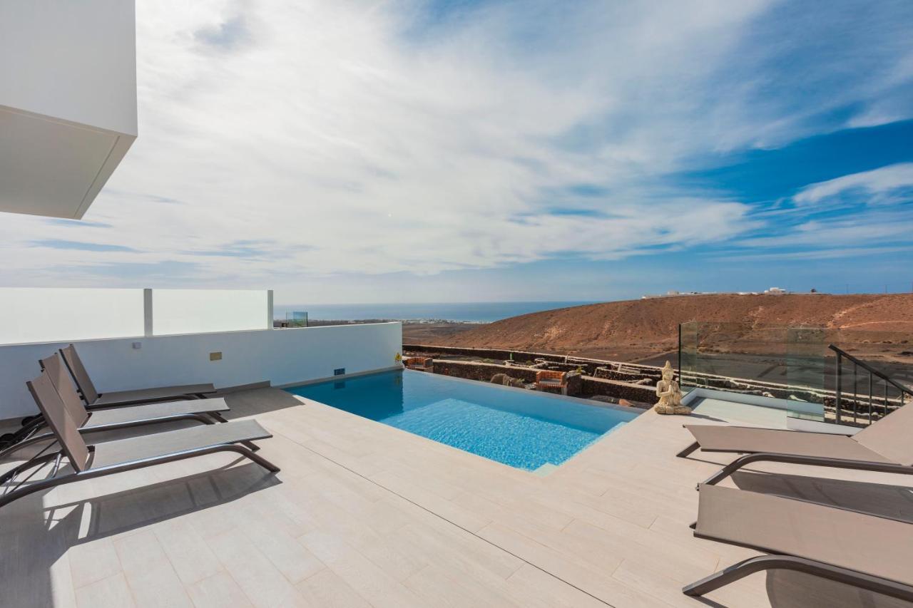 Villa Pitaya Tias Exterior photo
